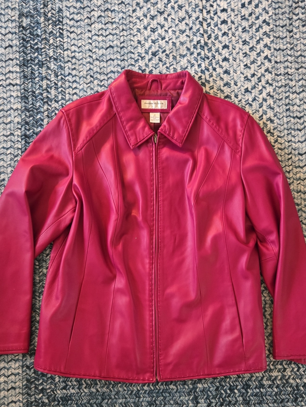 VTG Preston & York Magenta Genuine Lamb Leather Zip Up Jacket